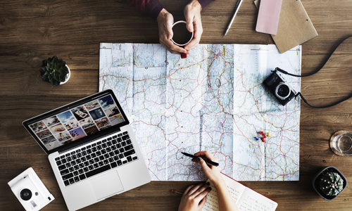 Mapas e relatos