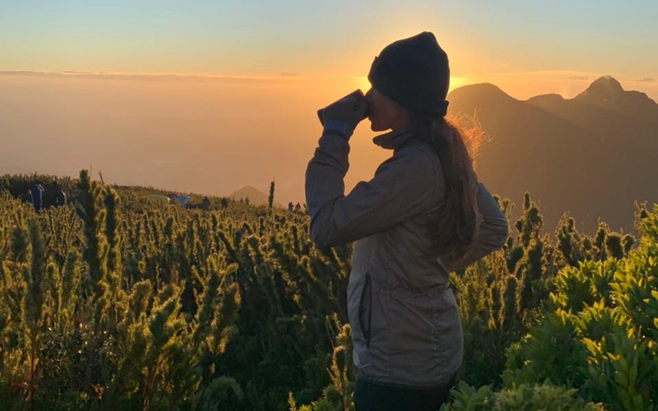 Mulheres que voam de parapente Kelly Trindade. Montanhismo. Serra do Mar. Campauan. Anhagava. tucum. Itapiroca. Ciririca