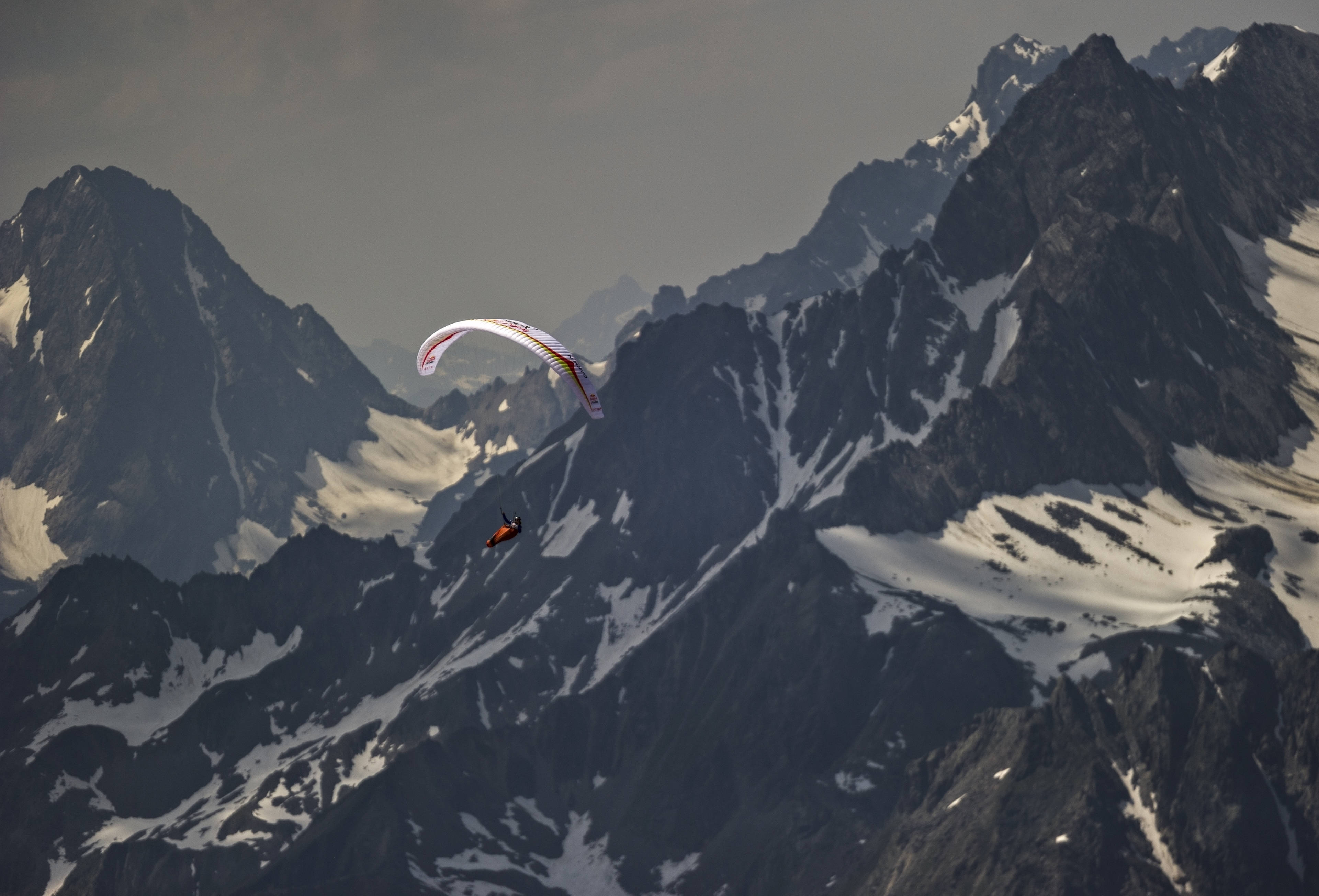 Stanislav Mayer, da República Tcheca, se apresenta no Red Bull X-Alps, Oetztal, Áustria, em 6 de julho de 2015. RedBull Content. Sebastian Mark