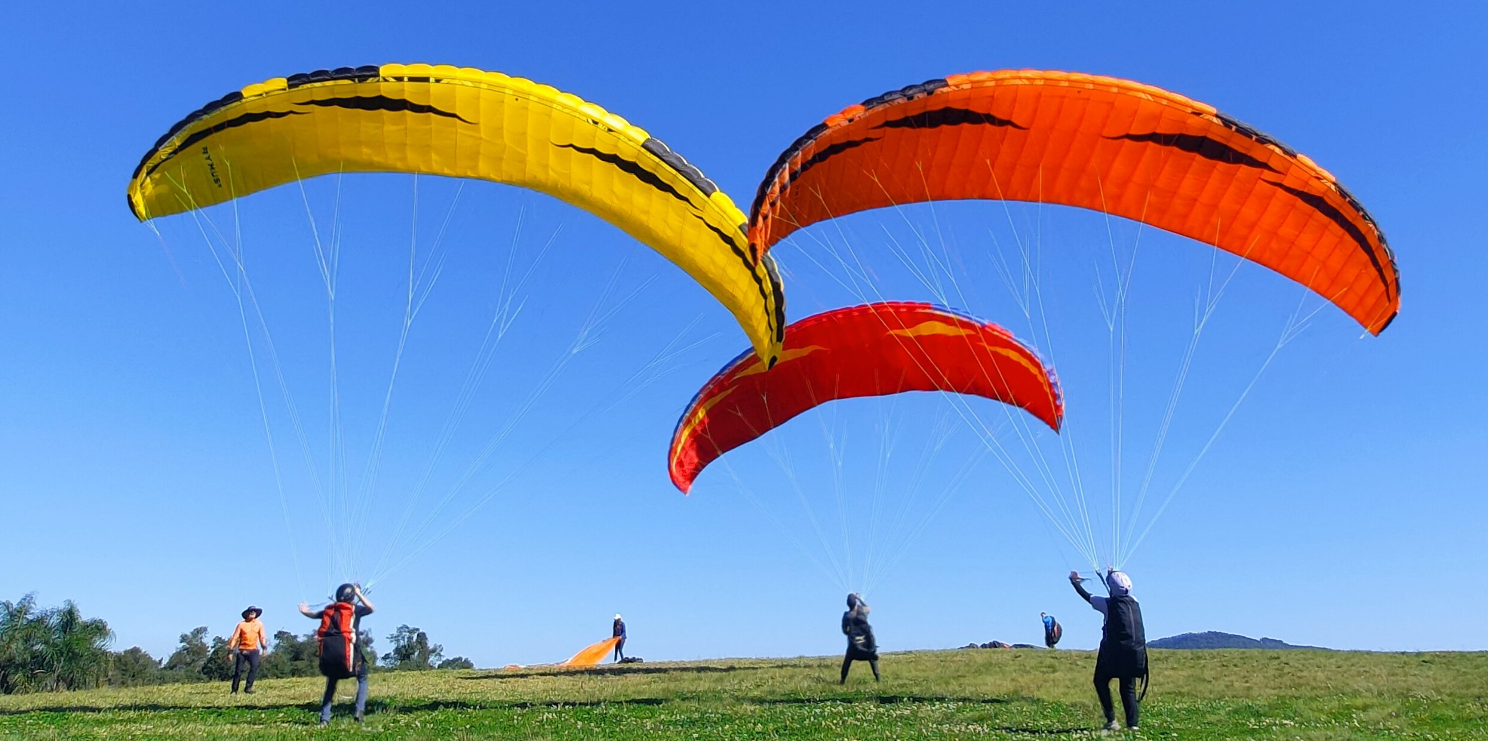 Curso de Parapente Vento Norte Paraglider Treino de Solo das aulas práticas do curso